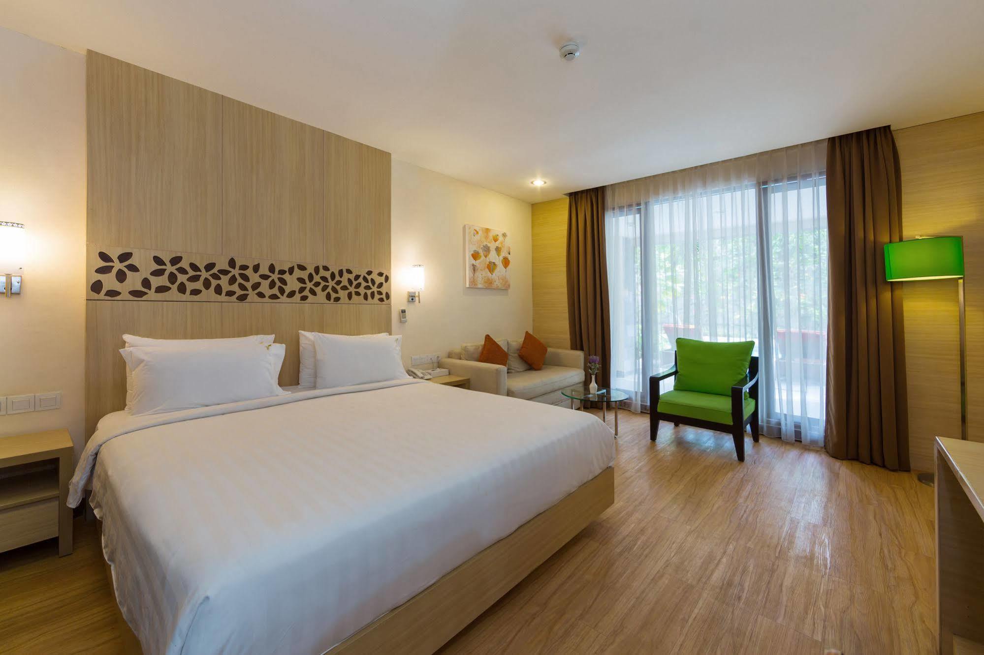 Vihan Suites Bali Kuta Lombok Eksteriør billede