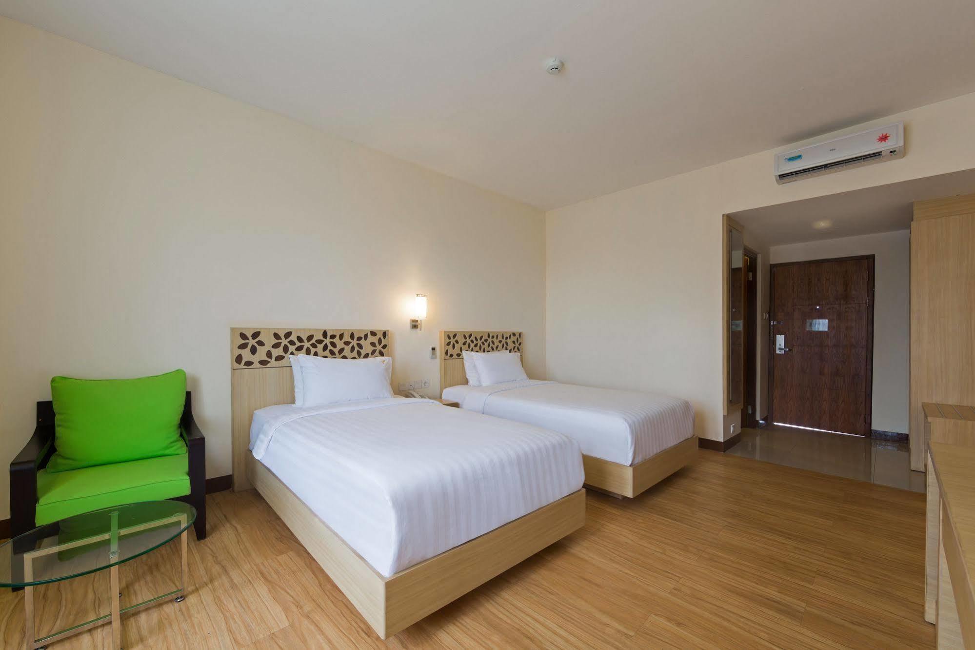 Vihan Suites Bali Kuta Lombok Eksteriør billede
